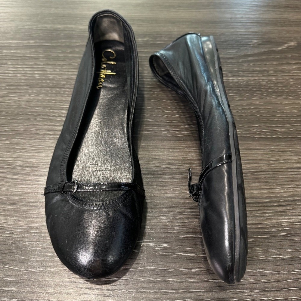Cole Haan Women 8.5 Fits 9.5 Black Leather Ballet Flats Round Toe Buckle Strap